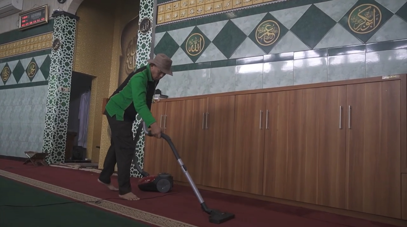 Program Bersih Masjid: Wujud Kepedulian dan Kecintaan pada Rumah Ibadah